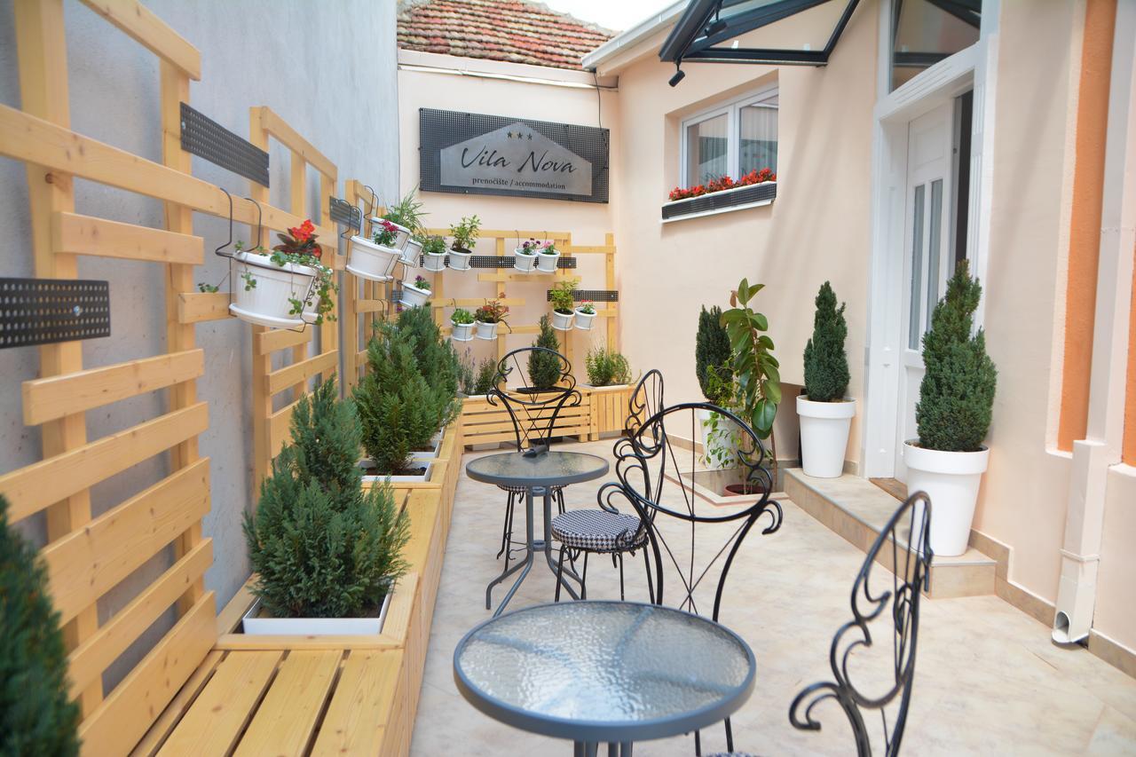 Vila Nova Nis Exterior foto